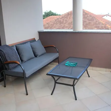 Apartment Helena Bibinje