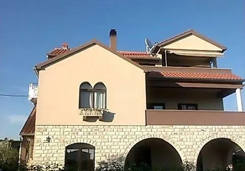 Helena Apartamento *