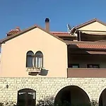 Helena Апартаменты *